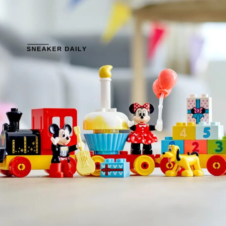 lego mickey & minnie birthday train 10941