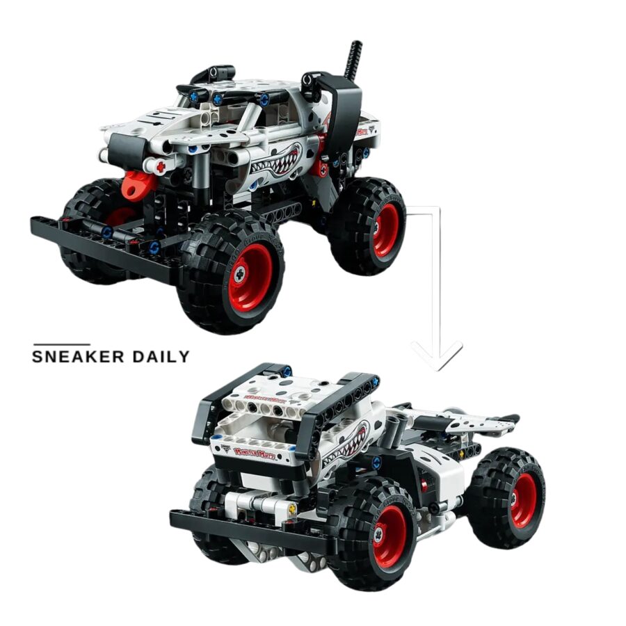 lego monster jam™ monster mutt™ dalmatian 42150