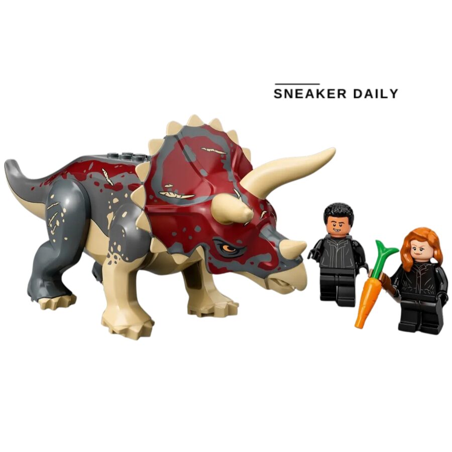 lego triceratops pickup truck ambush 76950
