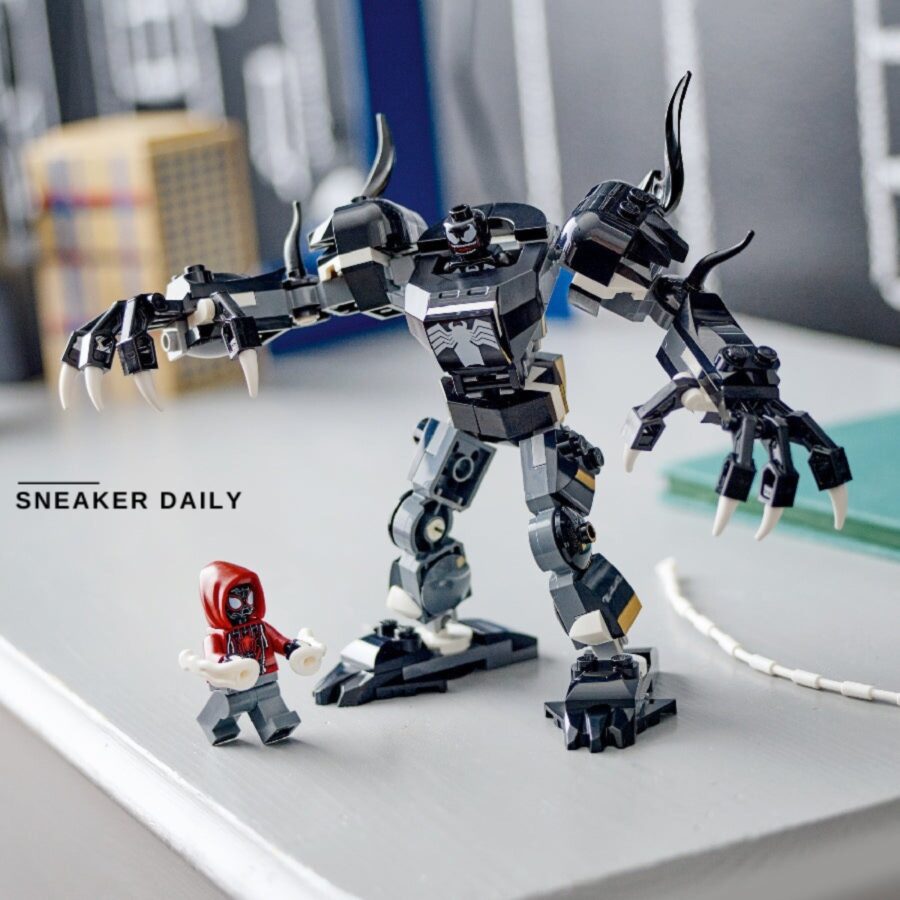 lego venom mech armor vs. miles morales 76276