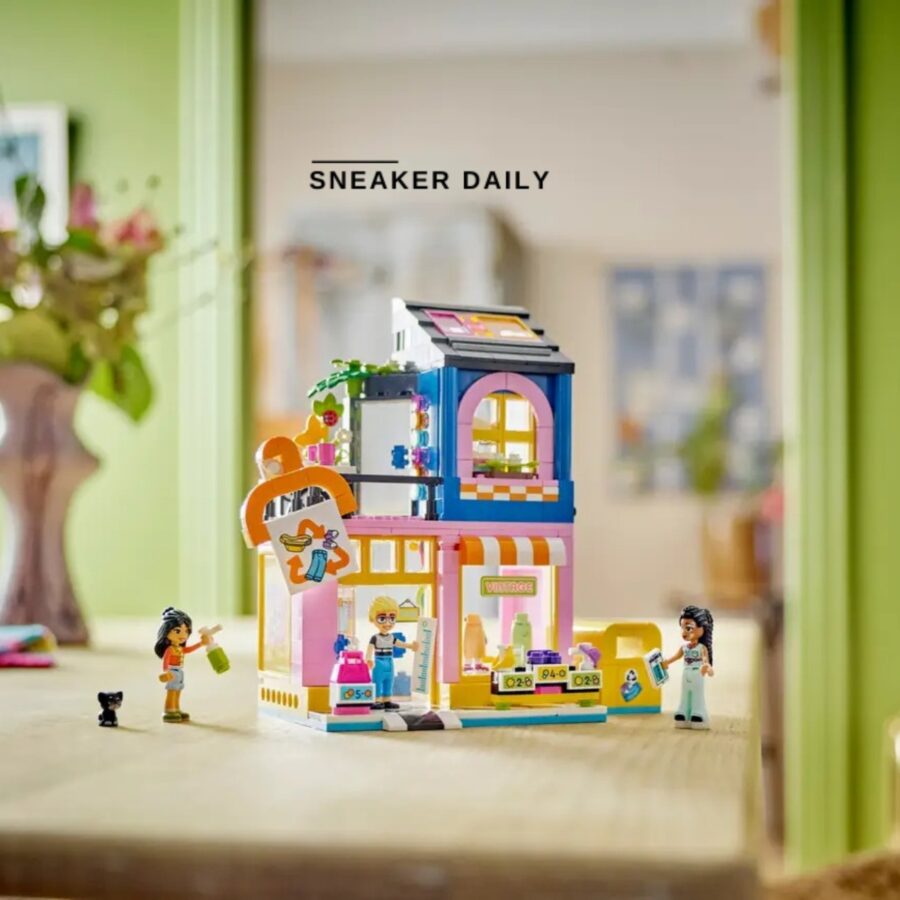 lego vintage fashion store 42614