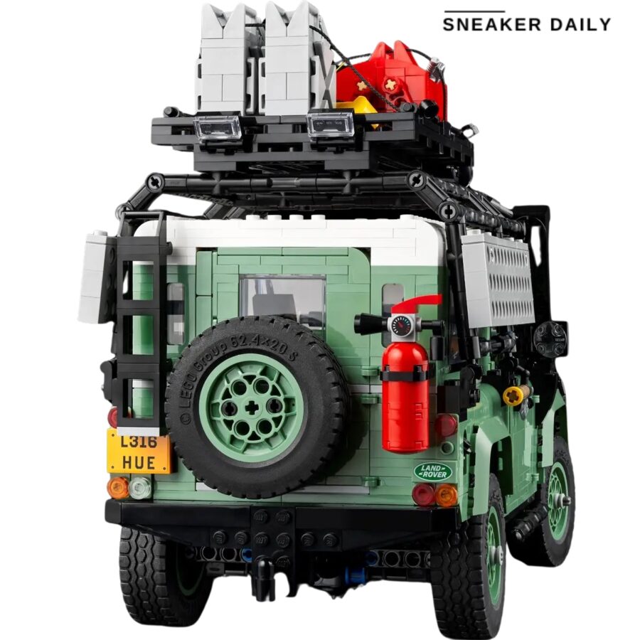 lego land rover classic defender 90 10317