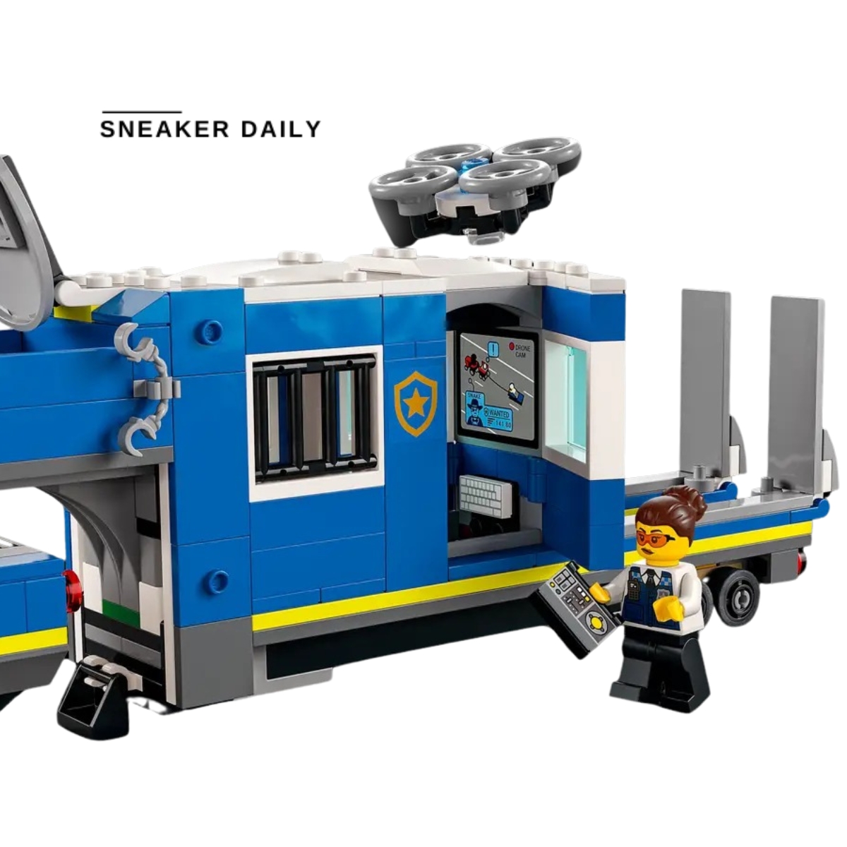 Lego Police Mobile Command Truck 60315