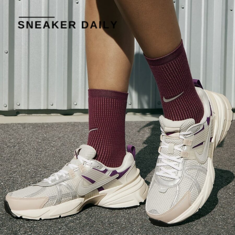 giày nike v2k run premium 'light bone viotech' (wmns) hf4305-072