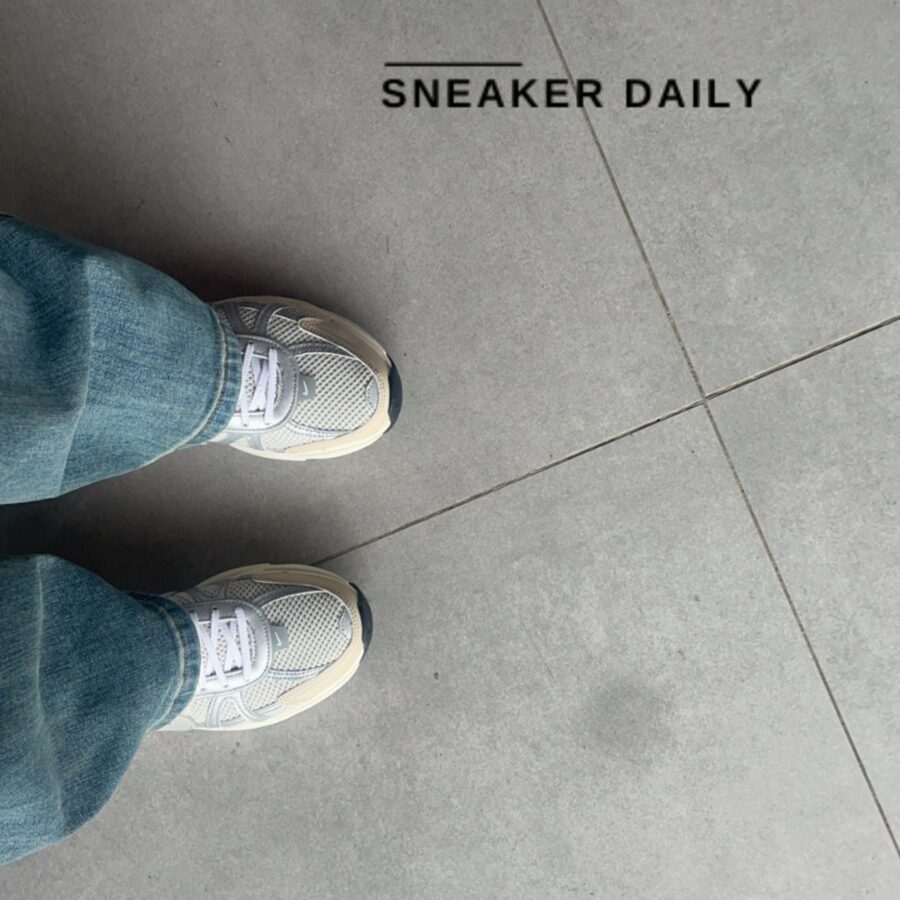 giày nike v2k run premium 'light bone viotech' (wmns) hf4305-072