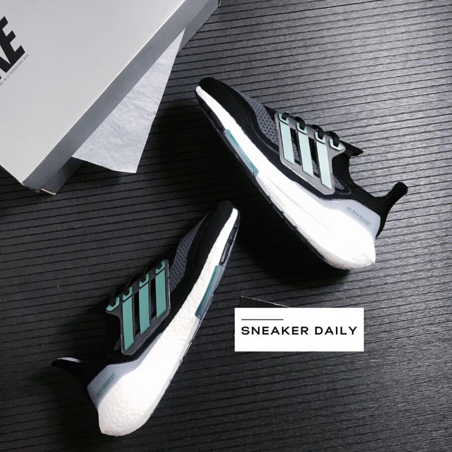 giày adidas ultraboost 21 'black sub green' fz1923