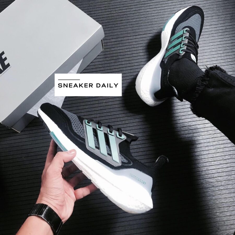 giày adidas ultraboost 21 'black sub green' fz1923