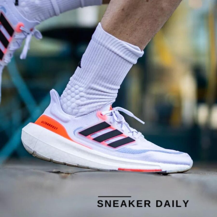 giày adidas ultraboost light 'solar gold blue' hq6352