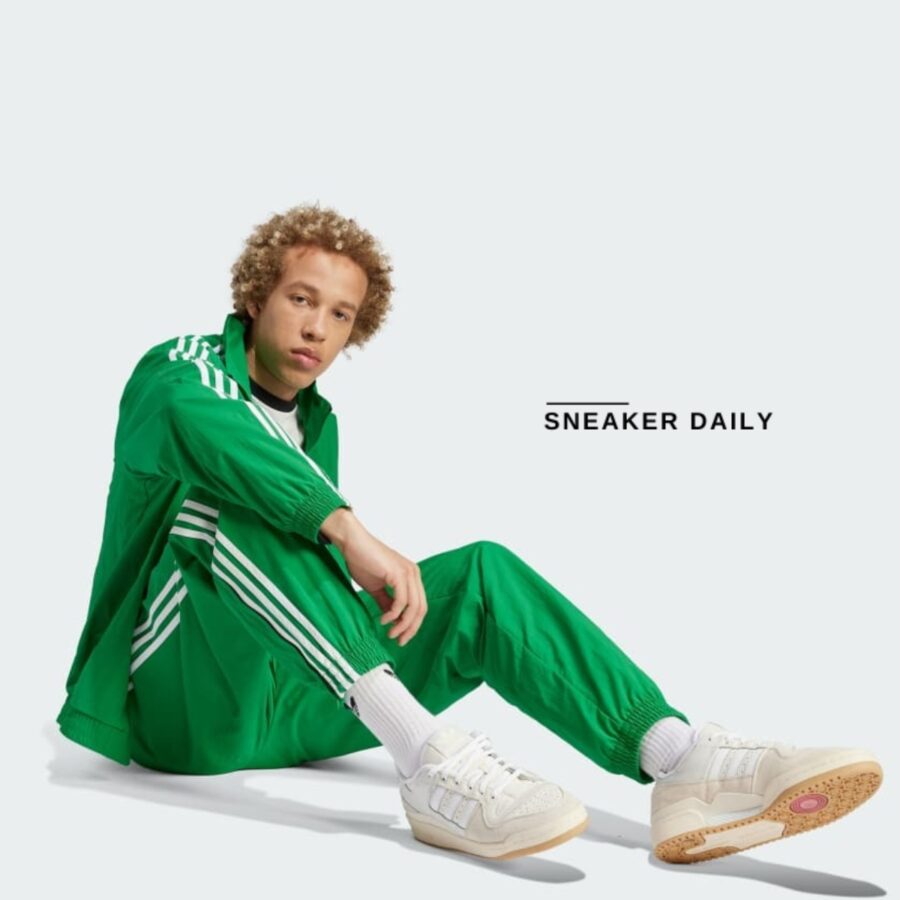 quần adidas adicolor woven firebird track pants - green it2502