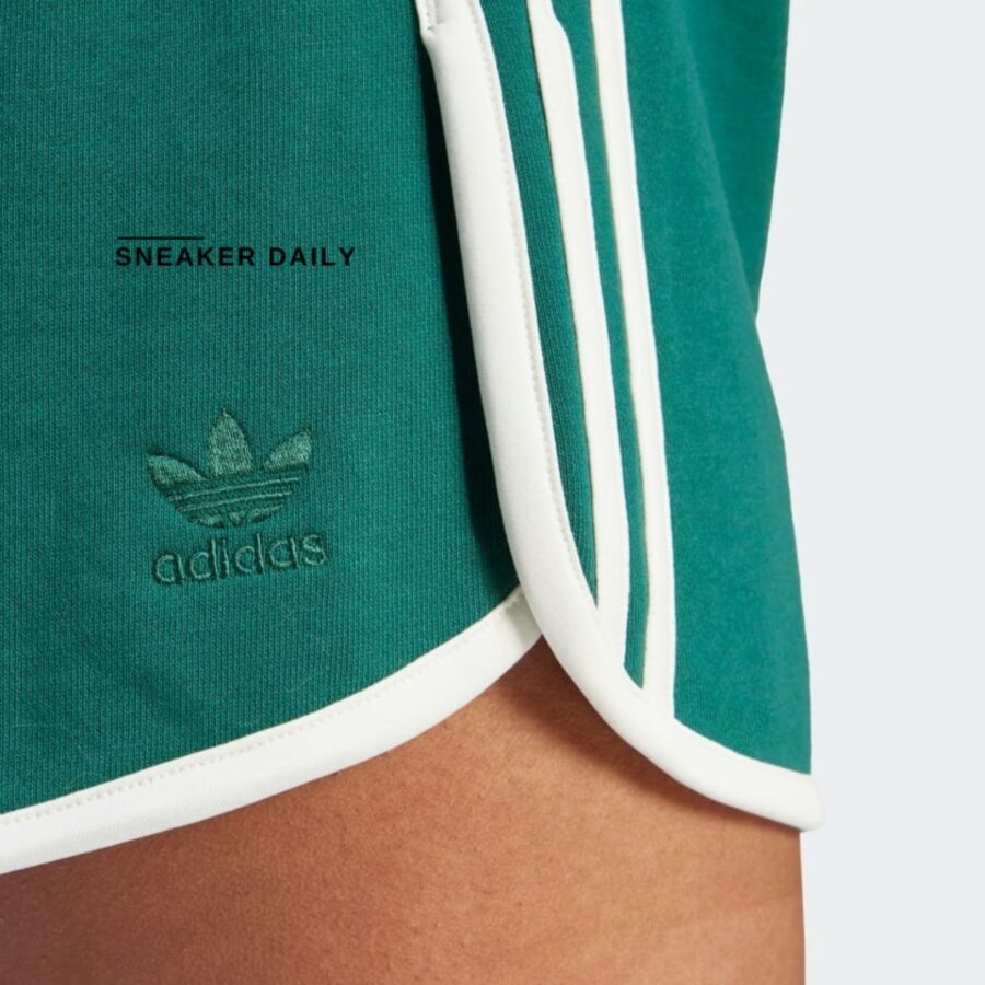quần adidas vrct graphic shorts - collegiate green ir6045
