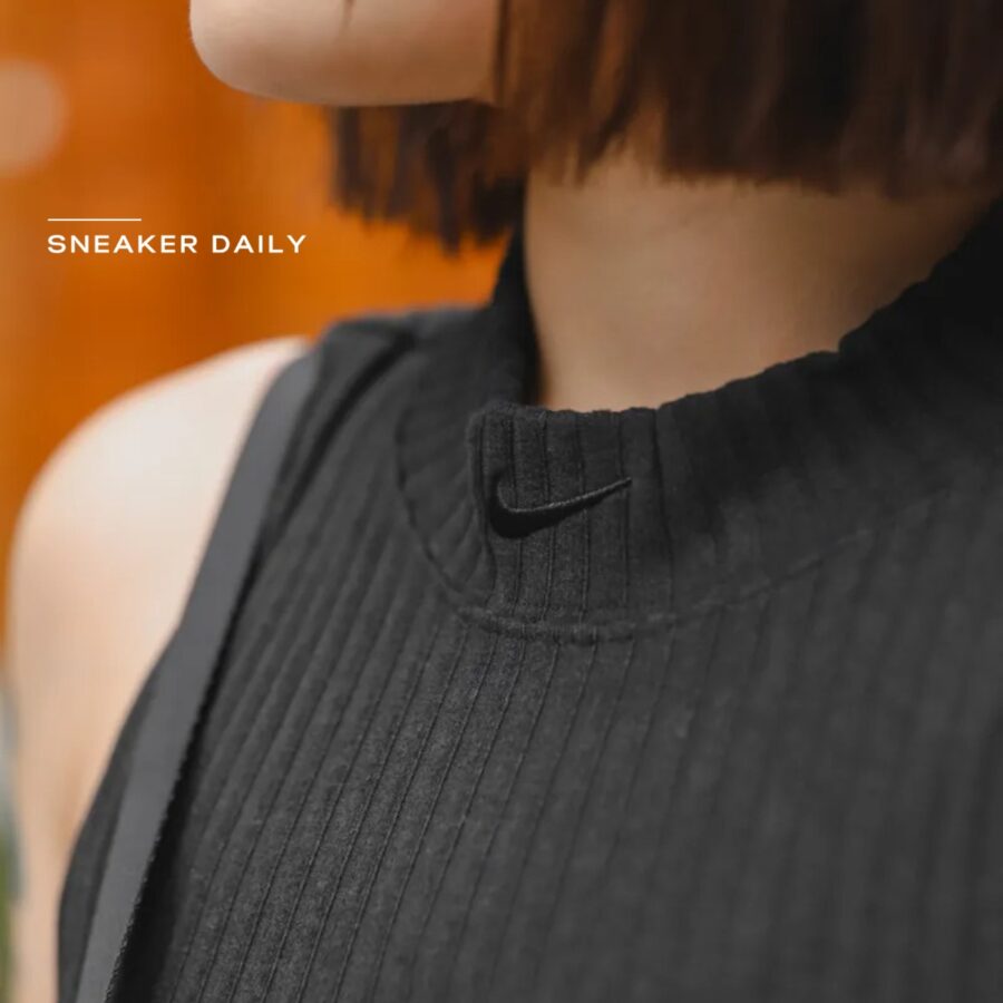 áo nike sportswear chill knit women's tight-fitting turtleneck ribbed short vest - black fn3678-010