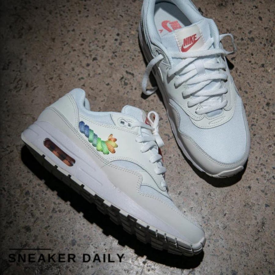 giày nike air max 1 se gs 'rainbow lace swoosh' fn4782-100