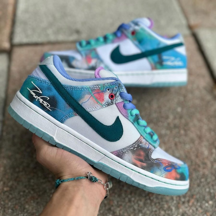 giày nike x futura laboratories sb dunk low 'bleached aqua' hf6061-400