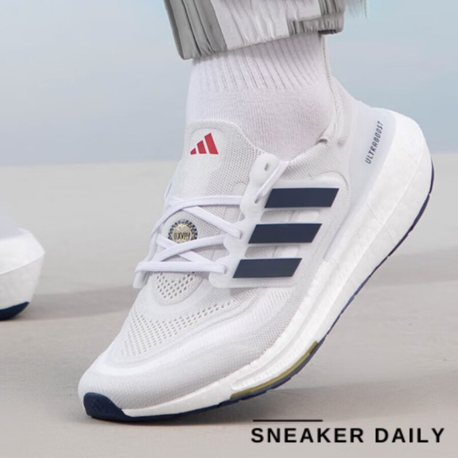 giày adidas ultraboost light 'white dark blue' id3285