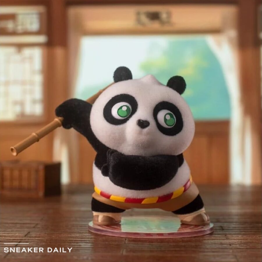 mô hình đồ chơi pop mart universal kung fu panda 6941848252470