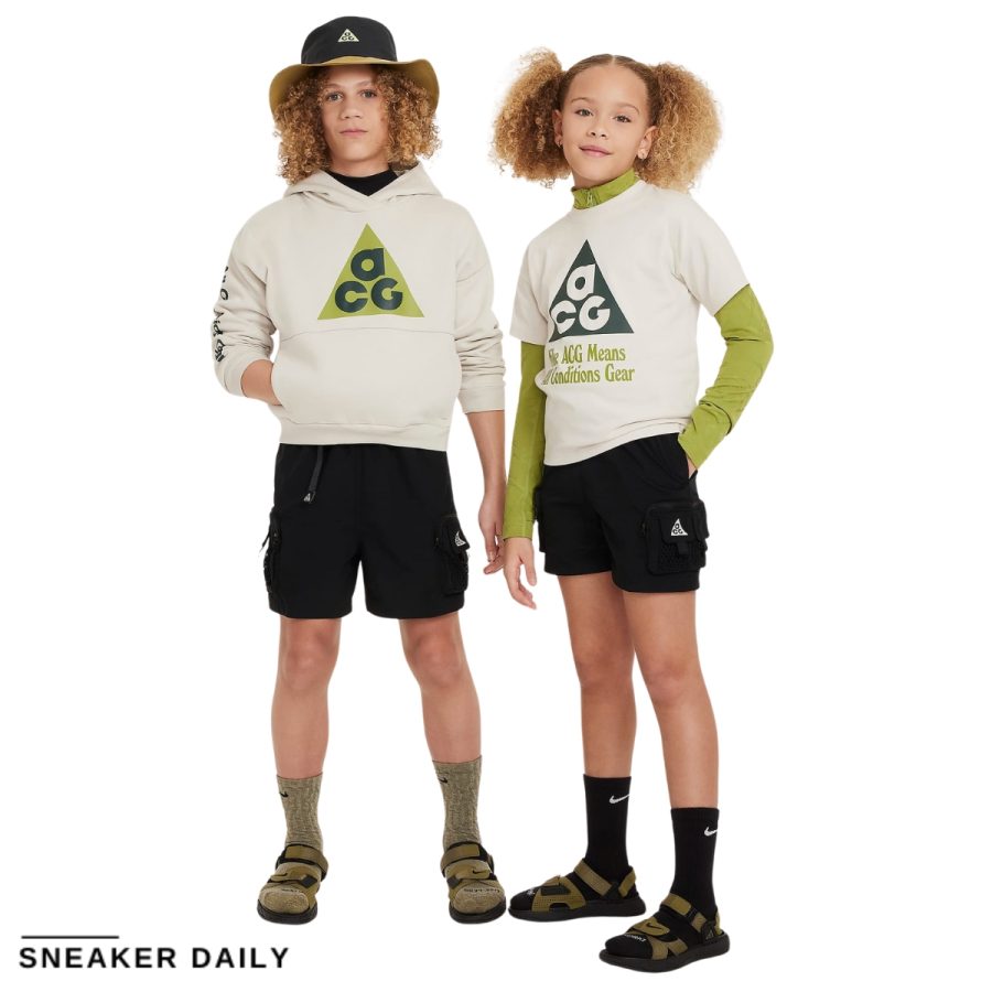 quần nike acg older kids' cargo shorts - black fn9222-010