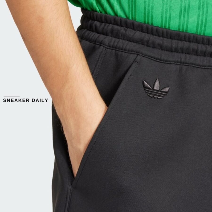 quần adidas street neuclassic shorts - black ir9430