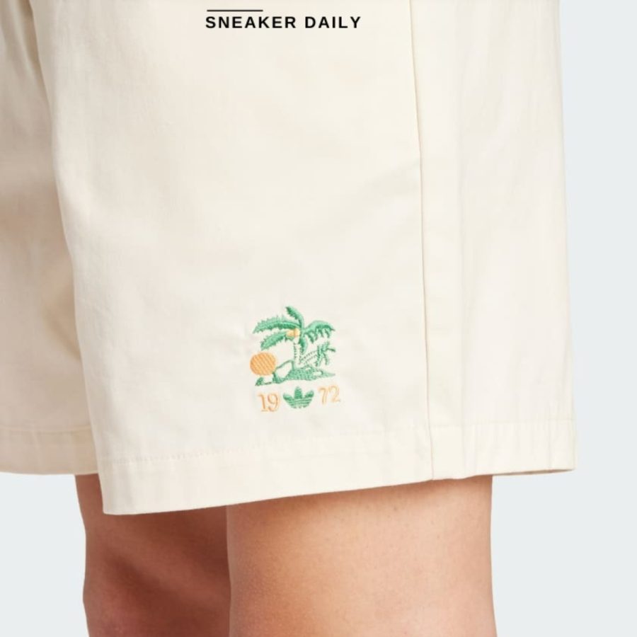 quần adidas originals leisure league groundskeeper shorts - wonder white jd6343