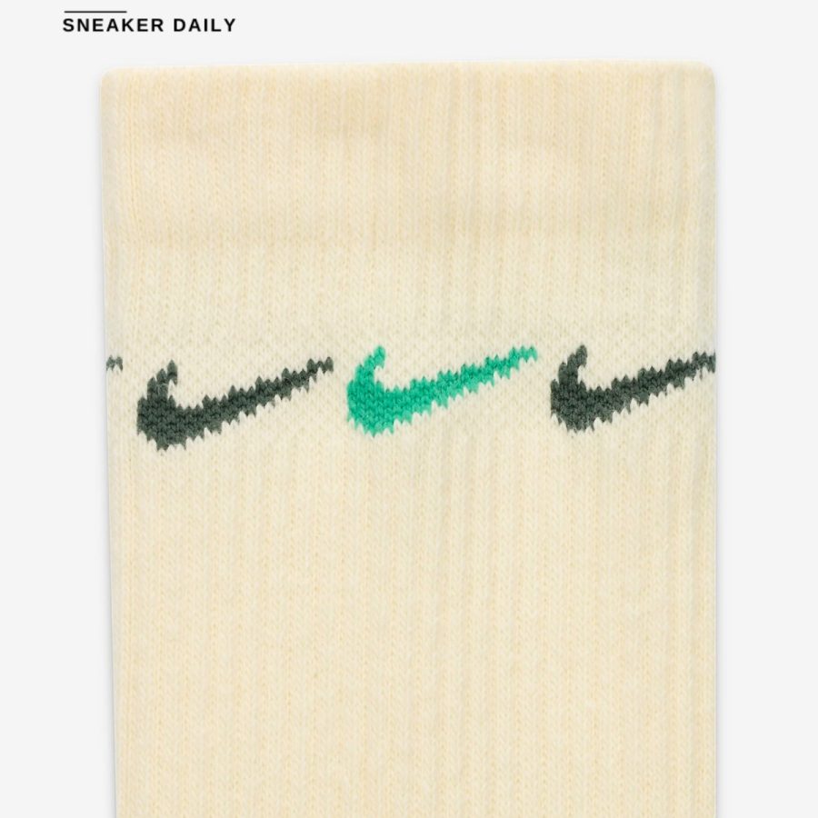 tất nike everyday plus cushioned crew socks (3 pairs) dh3822-901