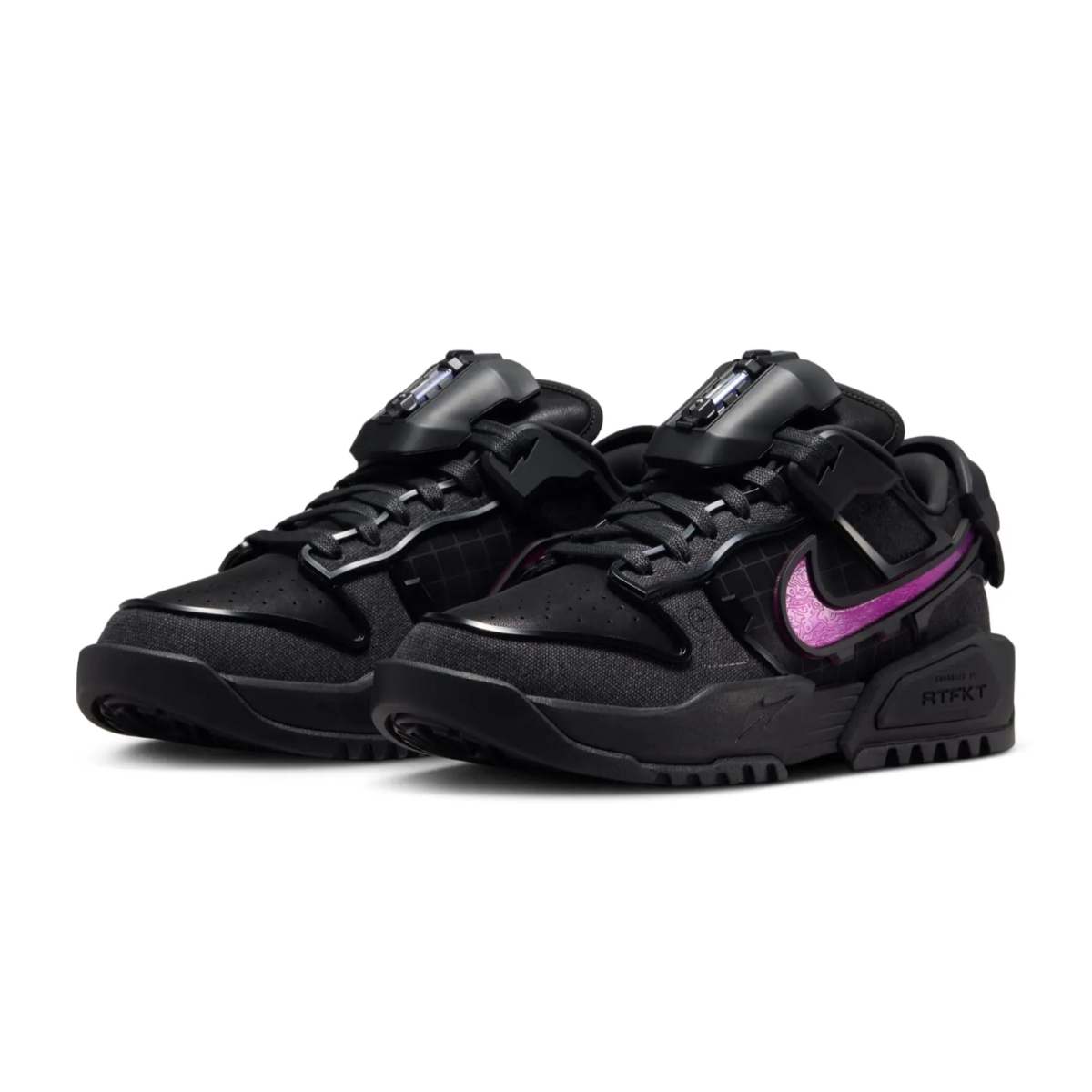 mẫu giày sneaker hot nhất mới phát hành tháng 6 (2)