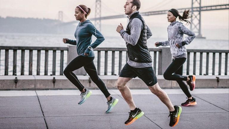 thuong hieu giay chay noi tieng