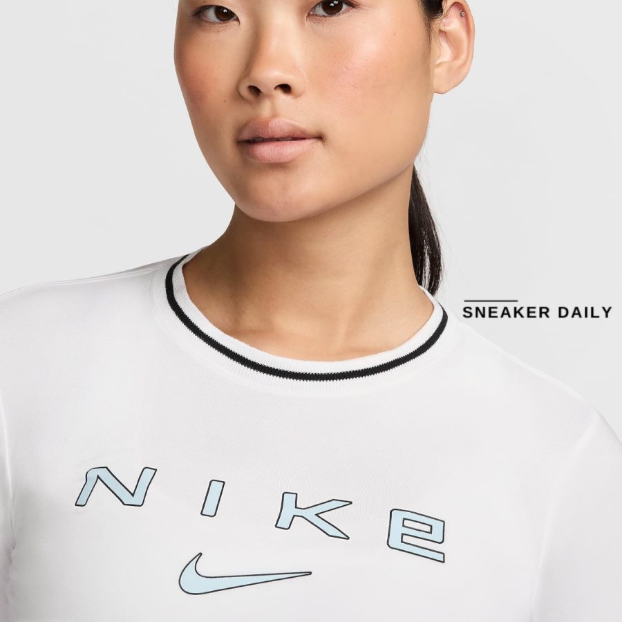 áo nike sportswear chill knit women's slim long sleeve crop graphic t-shirt fz2859-100