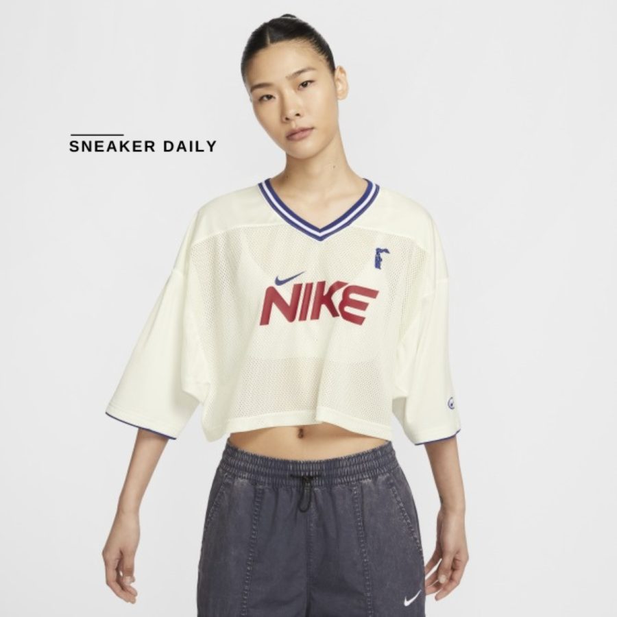 áo nike sportswear graphic crop jersey asia sizing 'beige red' hf6288-133