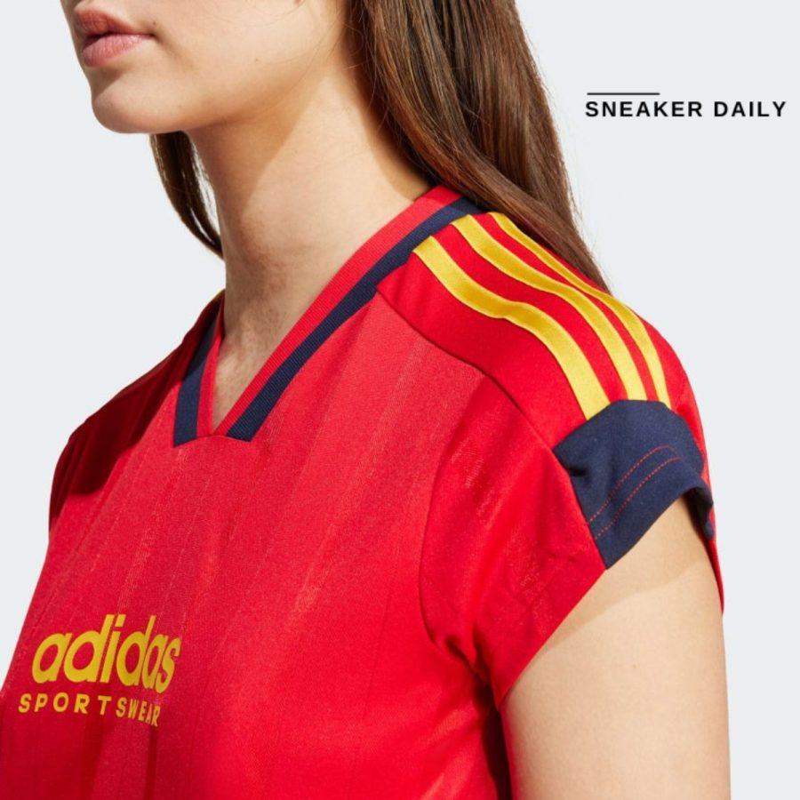 áo adidas tiro cut 3-stripes crop jersey - better scarlet iz2091