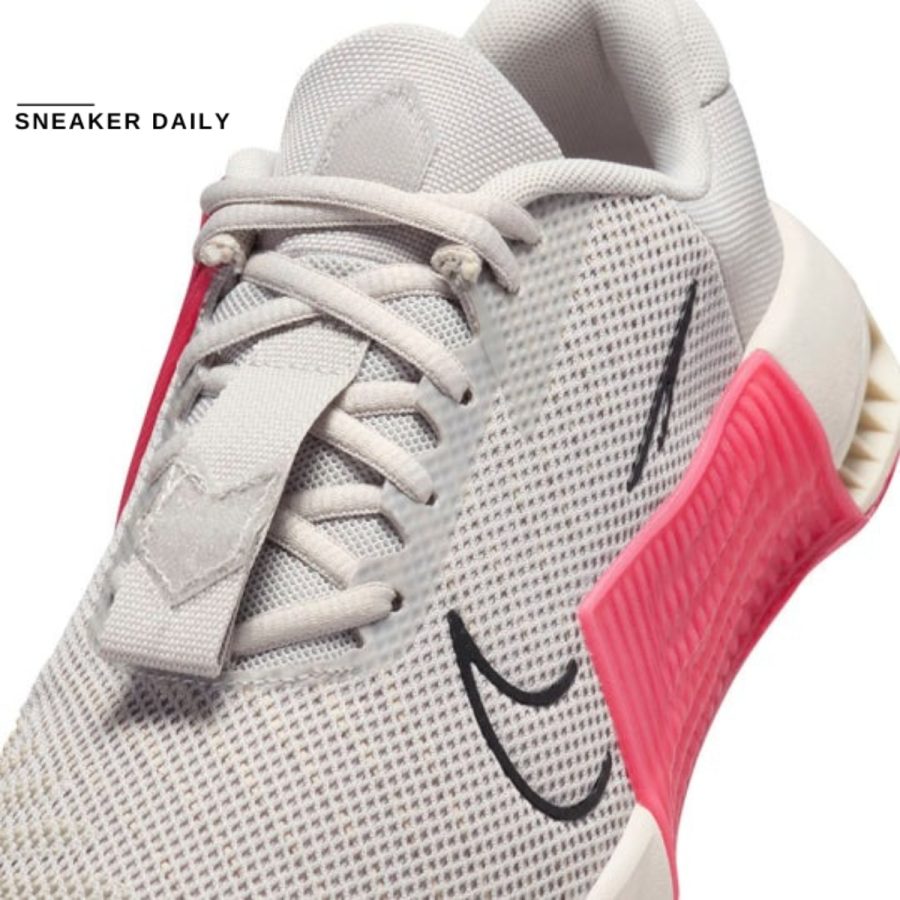 giày (wmns) nike metcon 9 'light iron ore aster pink' dz2537-004