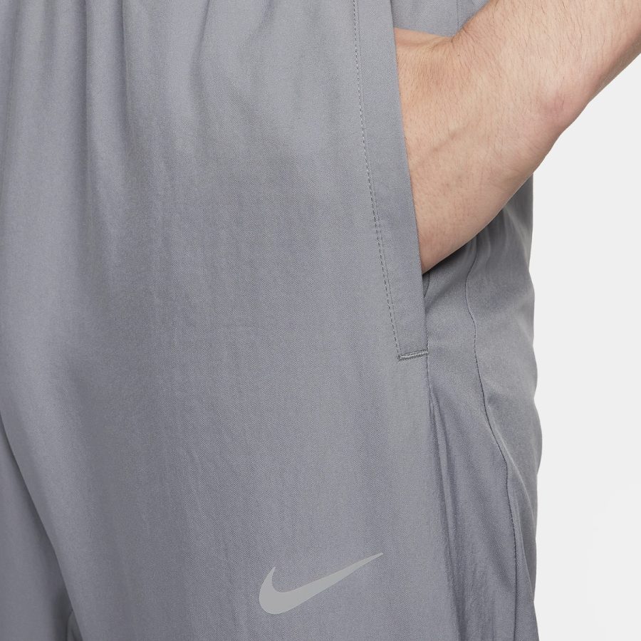 quần nike challenger men's dri-fit woven running trousers fq4781-084