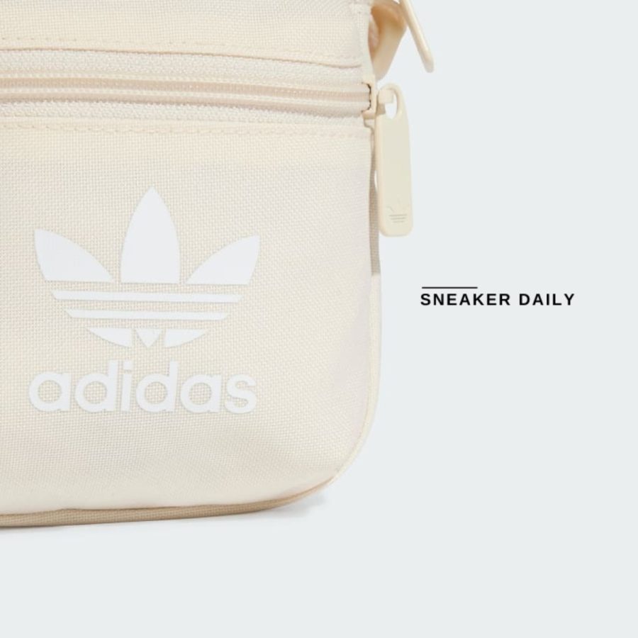 túi adidas adicolor classic festival bag - wonder white ix7470