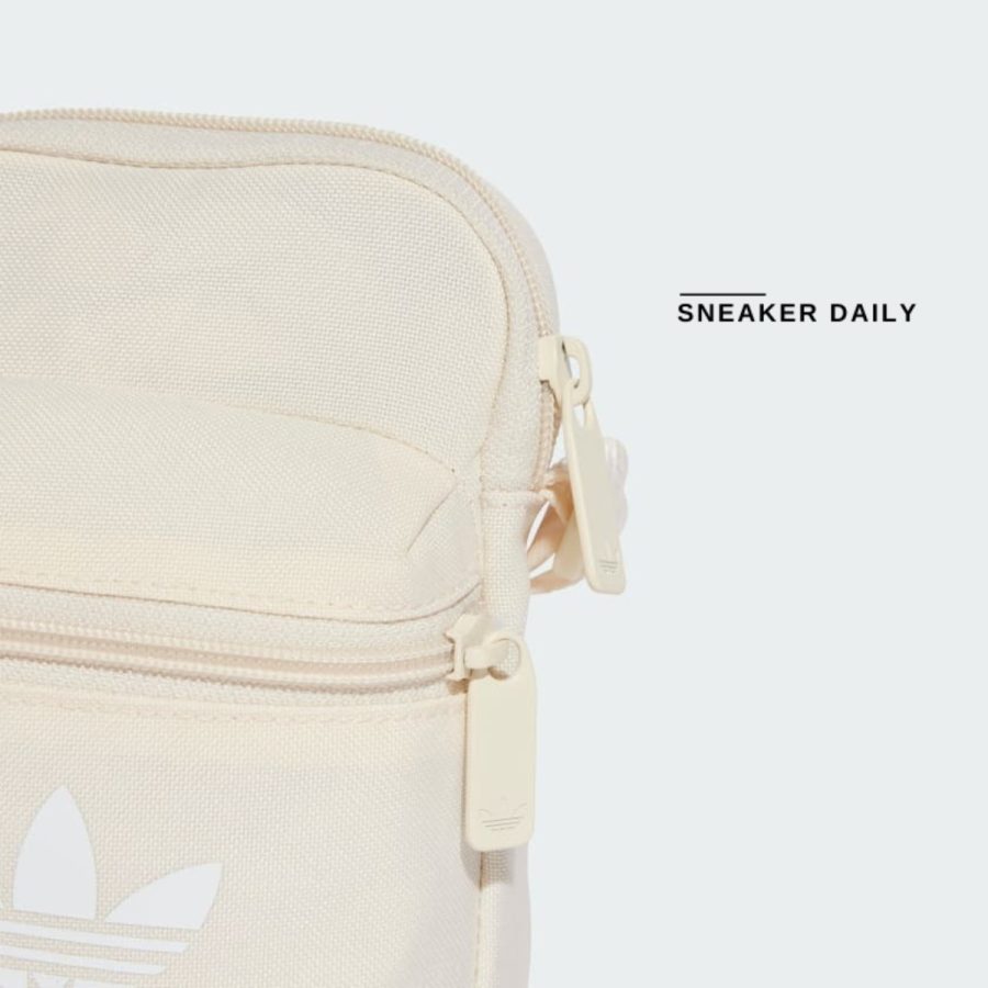 túi adidas adicolor classic festival bag - wonder white ix7470