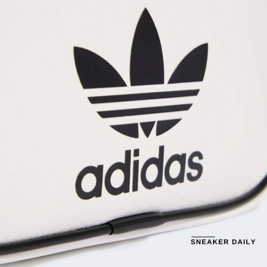 túi adidas adicolor classic mini airliner bag - white ix7484