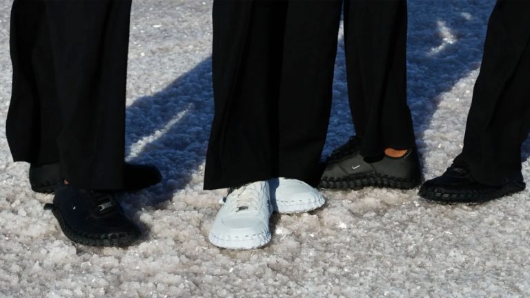 Bộ sưu tập giày Nike x Jacquemus