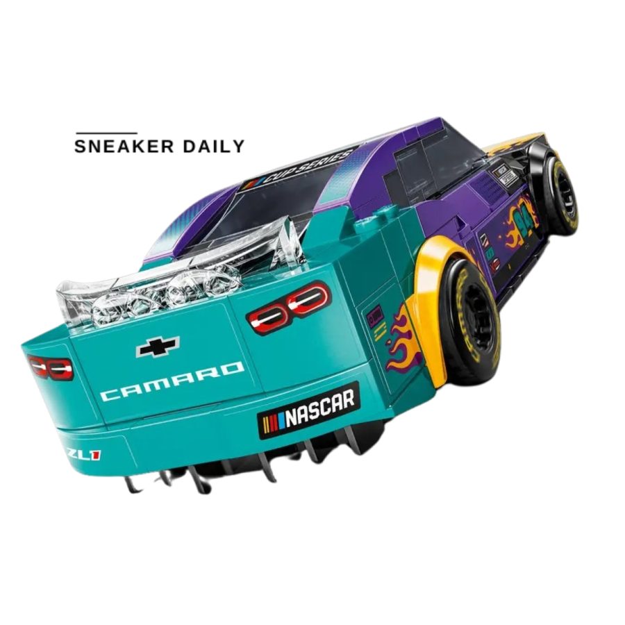 lego nascar® next gen chevrolet camaro zl1 76935