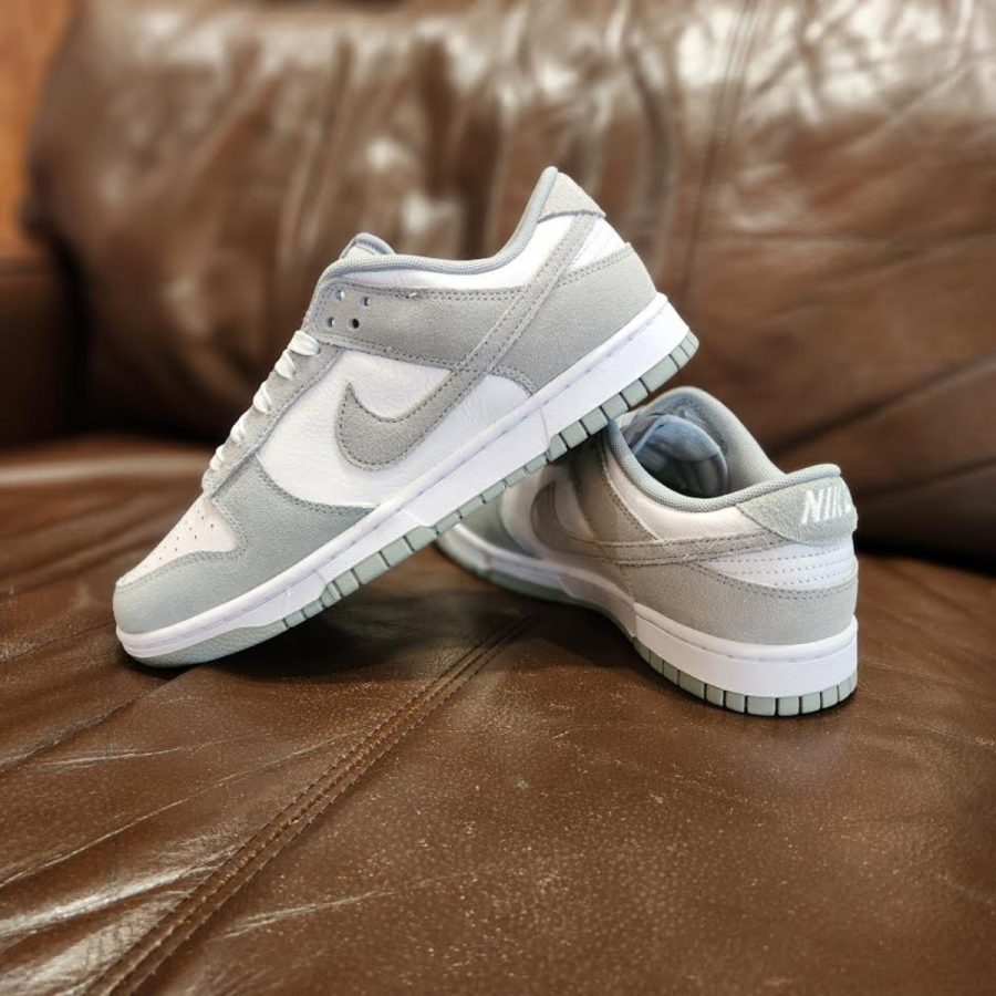 giày nike dunk low se 'light pumice' fq8249-101