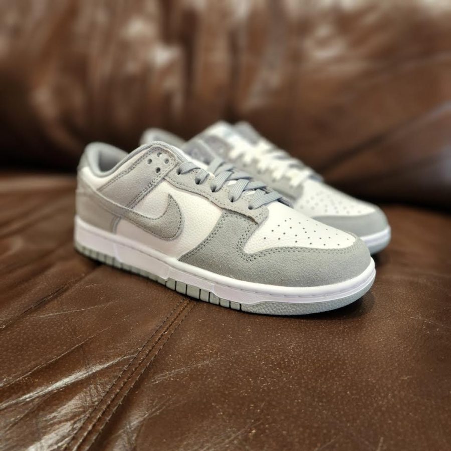 giày nike dunk low se 'light pumice' fq8249-101