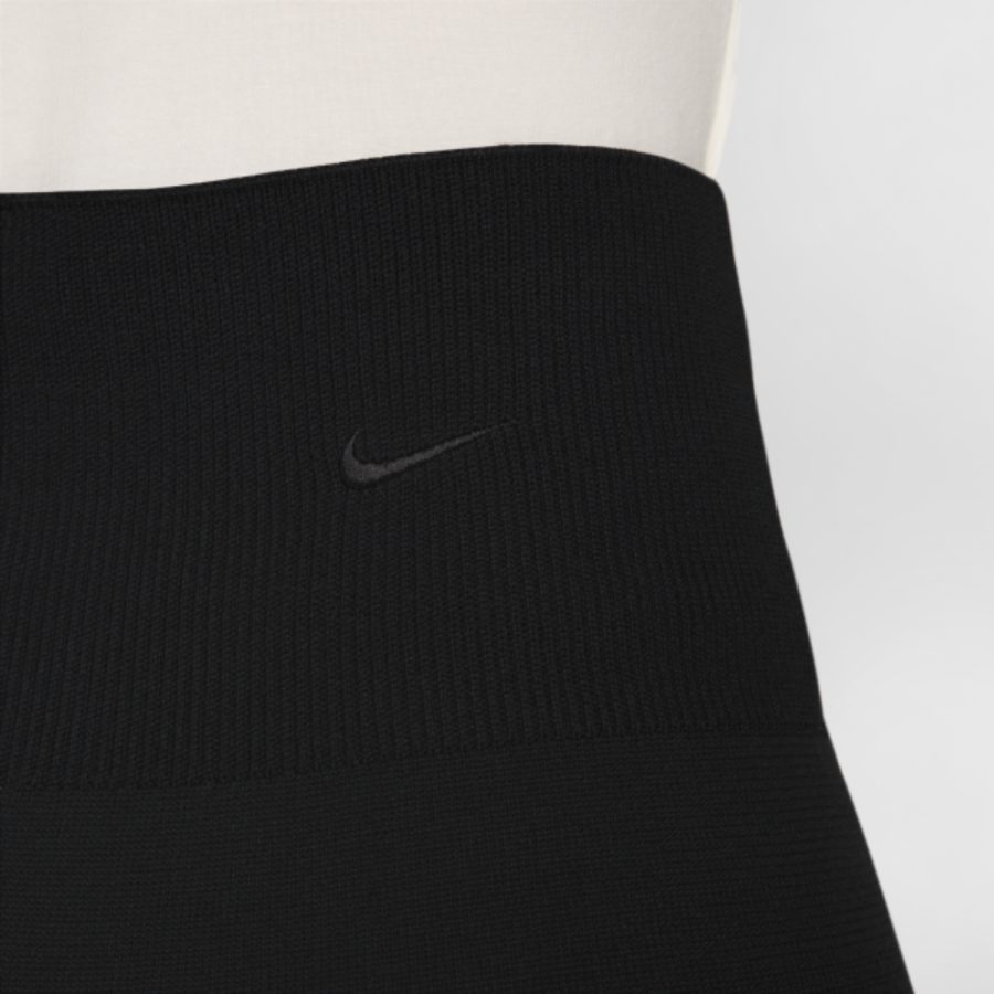 quần nike sportswear chill knit women's tight high-waisted jumper flared trousers fn4686-010