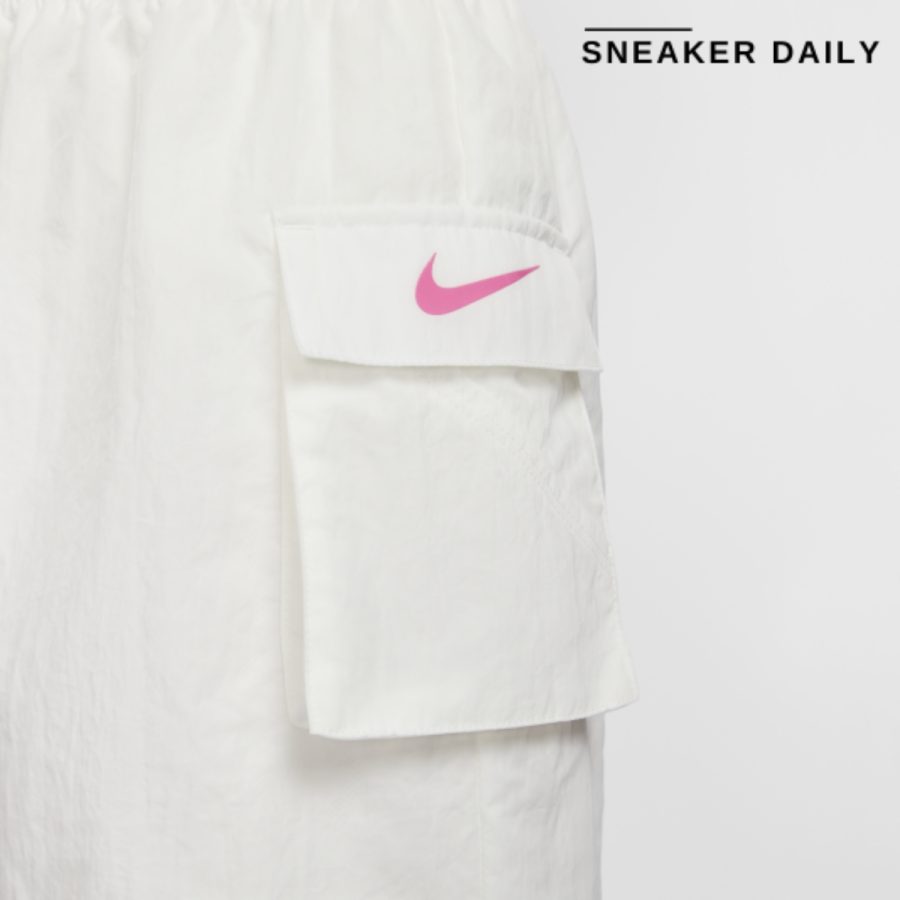 quần nike sportswear essential women's woven shorts hm4597-133