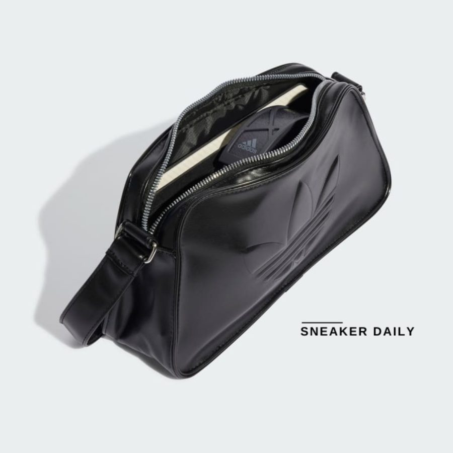 túi adidas polyurethane embossed trefoil shoulder bag - black it7380