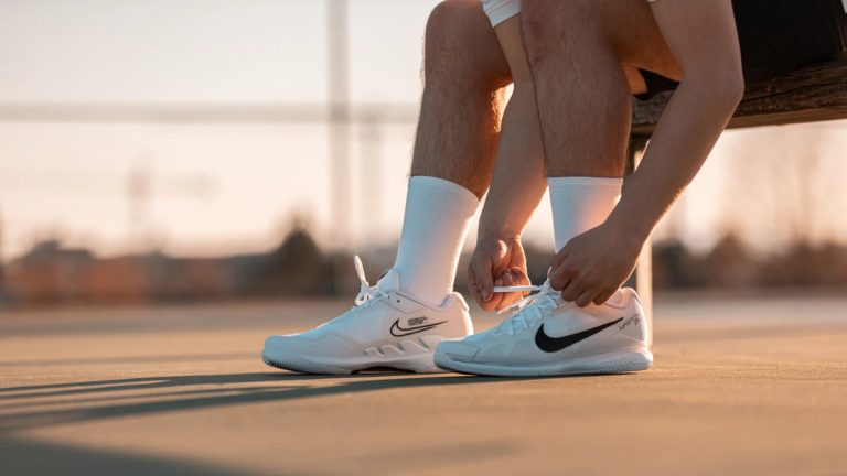 địa chỉ mua giày Pickleball uy tín