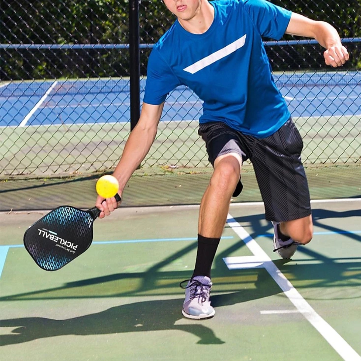 kinh nghiệm chọn mua bóng pickleball