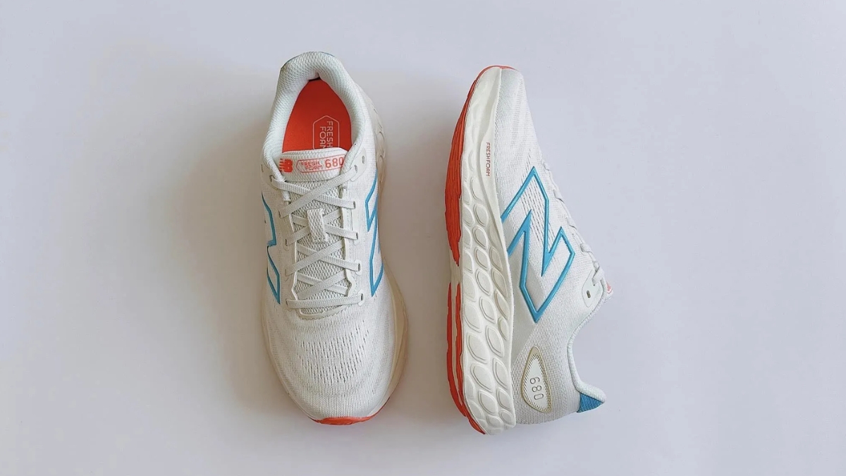 giày chạy bộ new balance