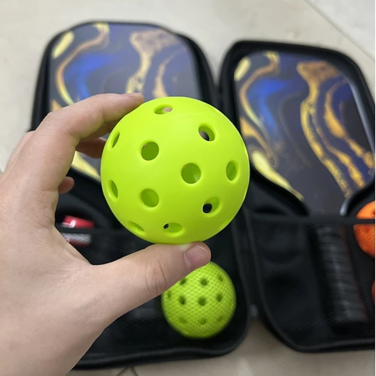 kinh nghiệm chọn mua bóng pickleball