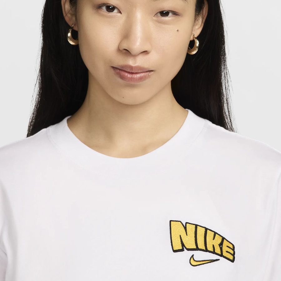 áo nike sportswear loose t-shirt asia sizing 'white' hm5024-100