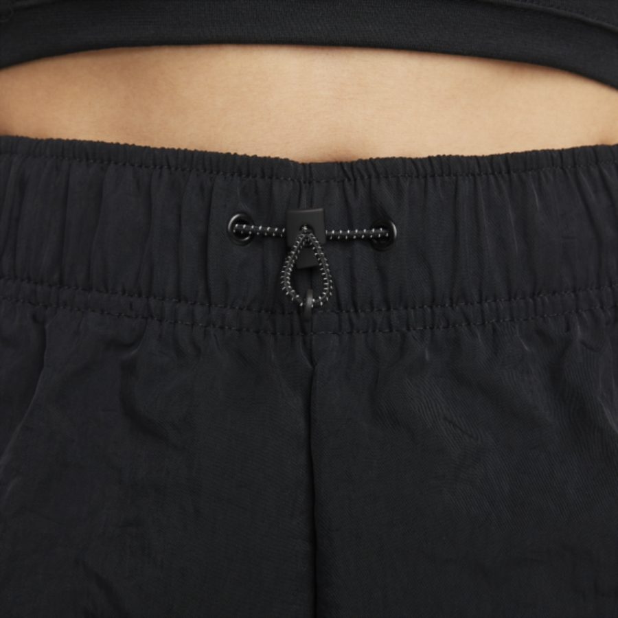 quần nike sportswear essential women's woven high waist shorts dm6248-010