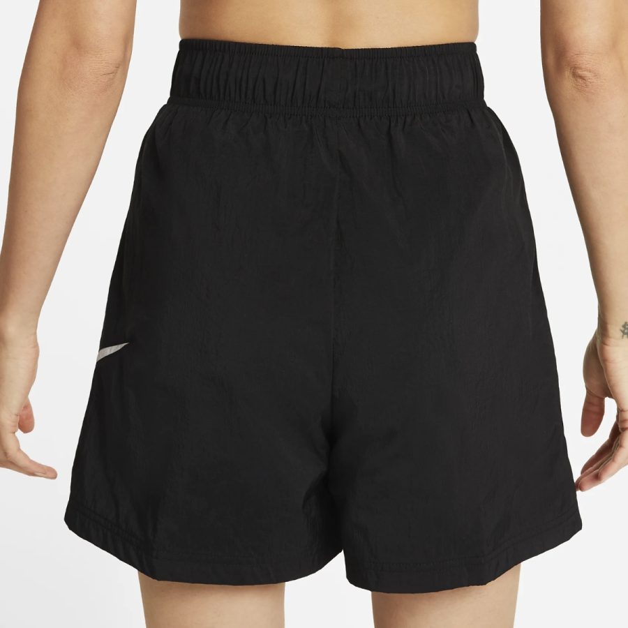 quần nike sportswear essentials women's high-rise woven shorts dm6740-010