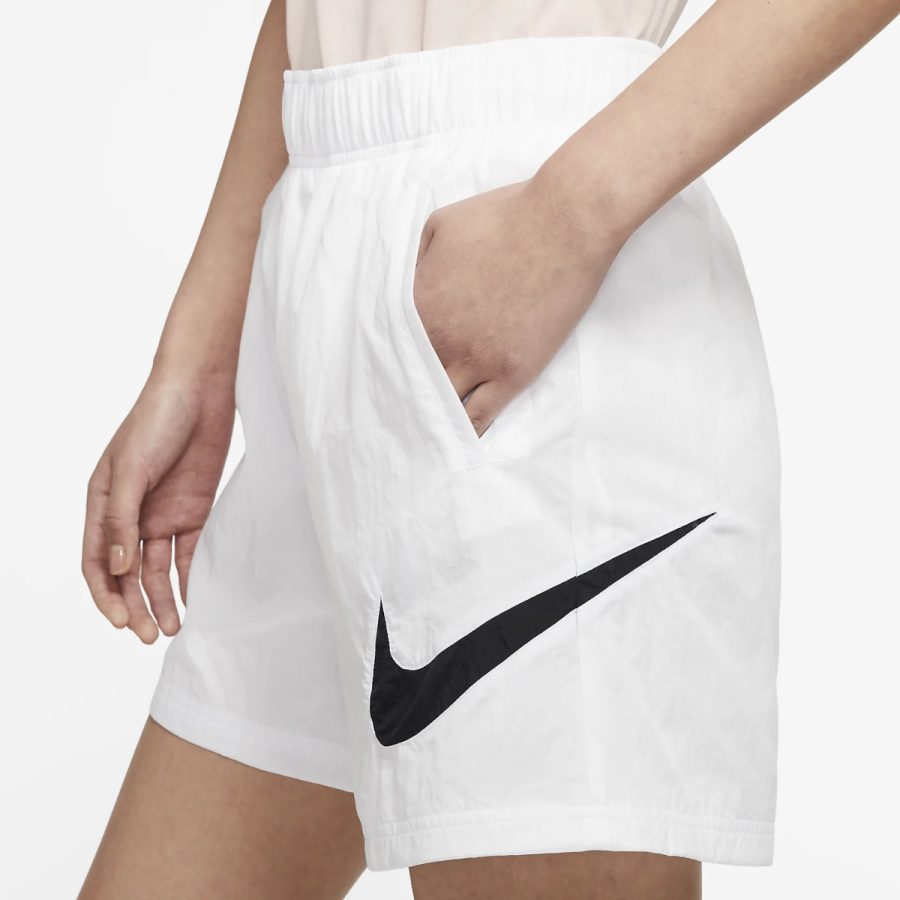 quần nike sportswear essentials women's high-rise woven shorts dm6740-100