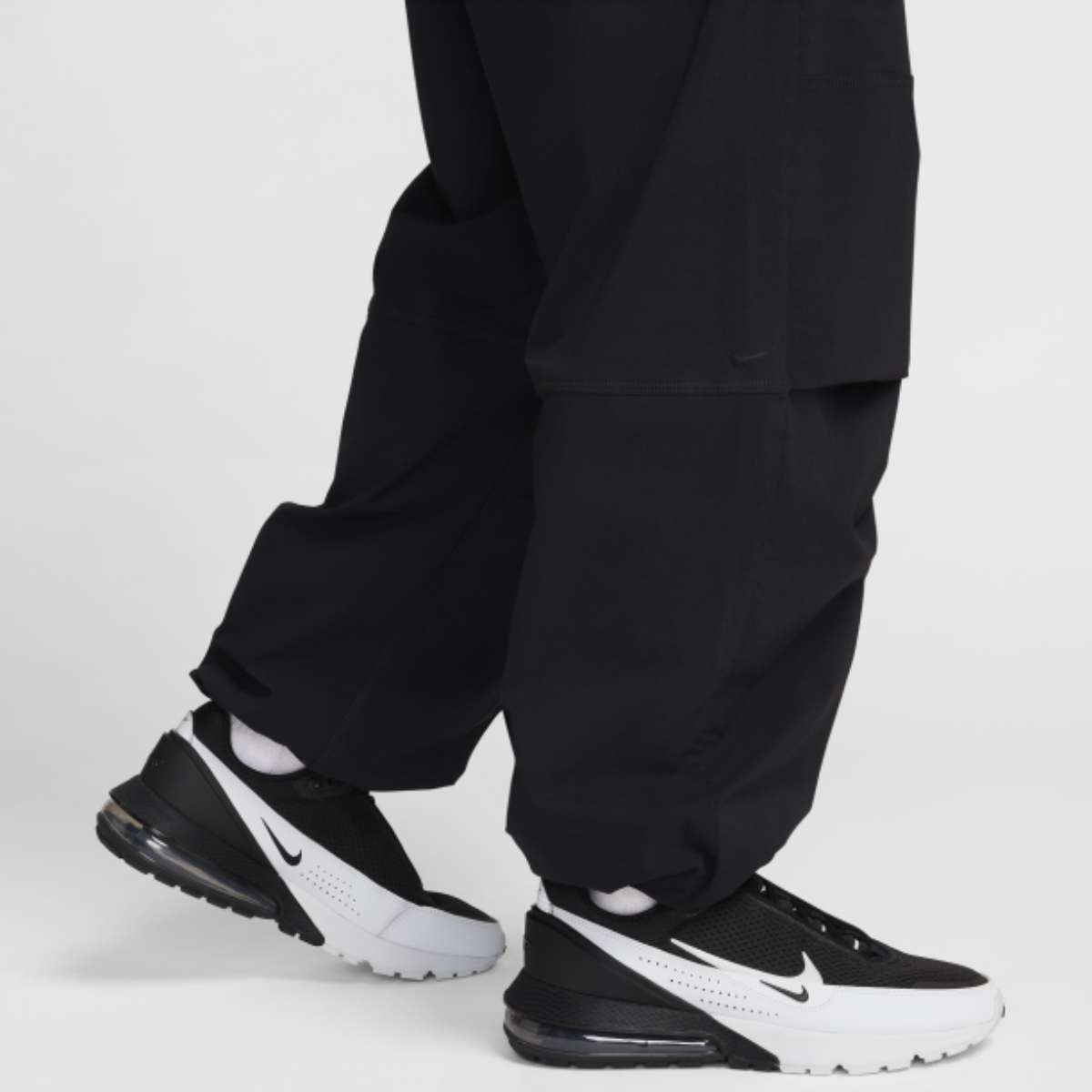 quần nike tech men's woven trousers hm7159-010 (7) quần nike tech men's woven trousers hm7159-010