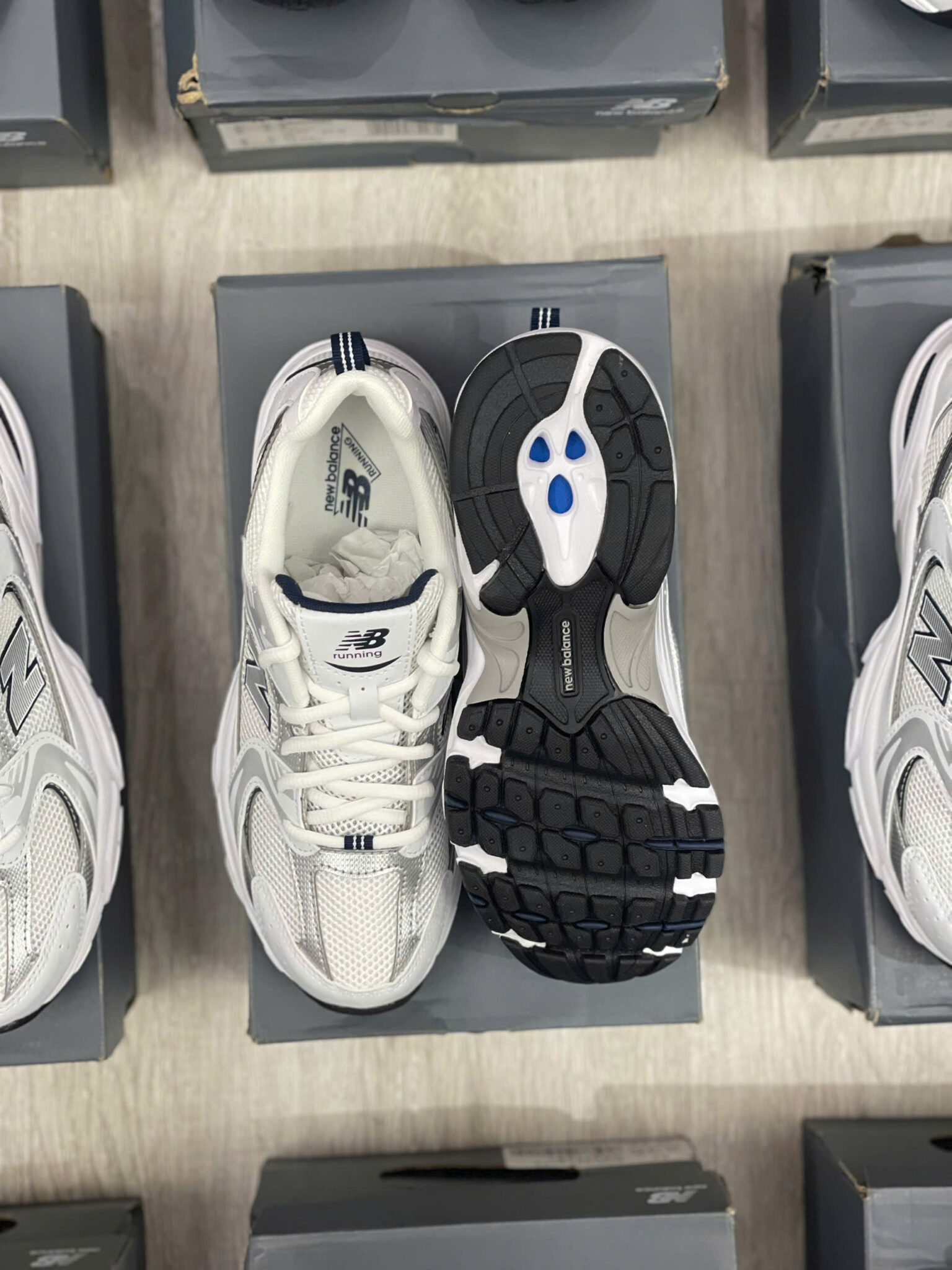 z7151472086085_b4c26281779e8d4a5d2fdb82b76b81e0 giày new balance 530 'white natural indigo' gr530sb1